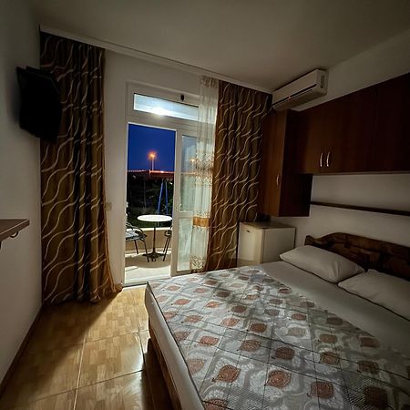 Apartments Cobi Ulcinj Exterior foto