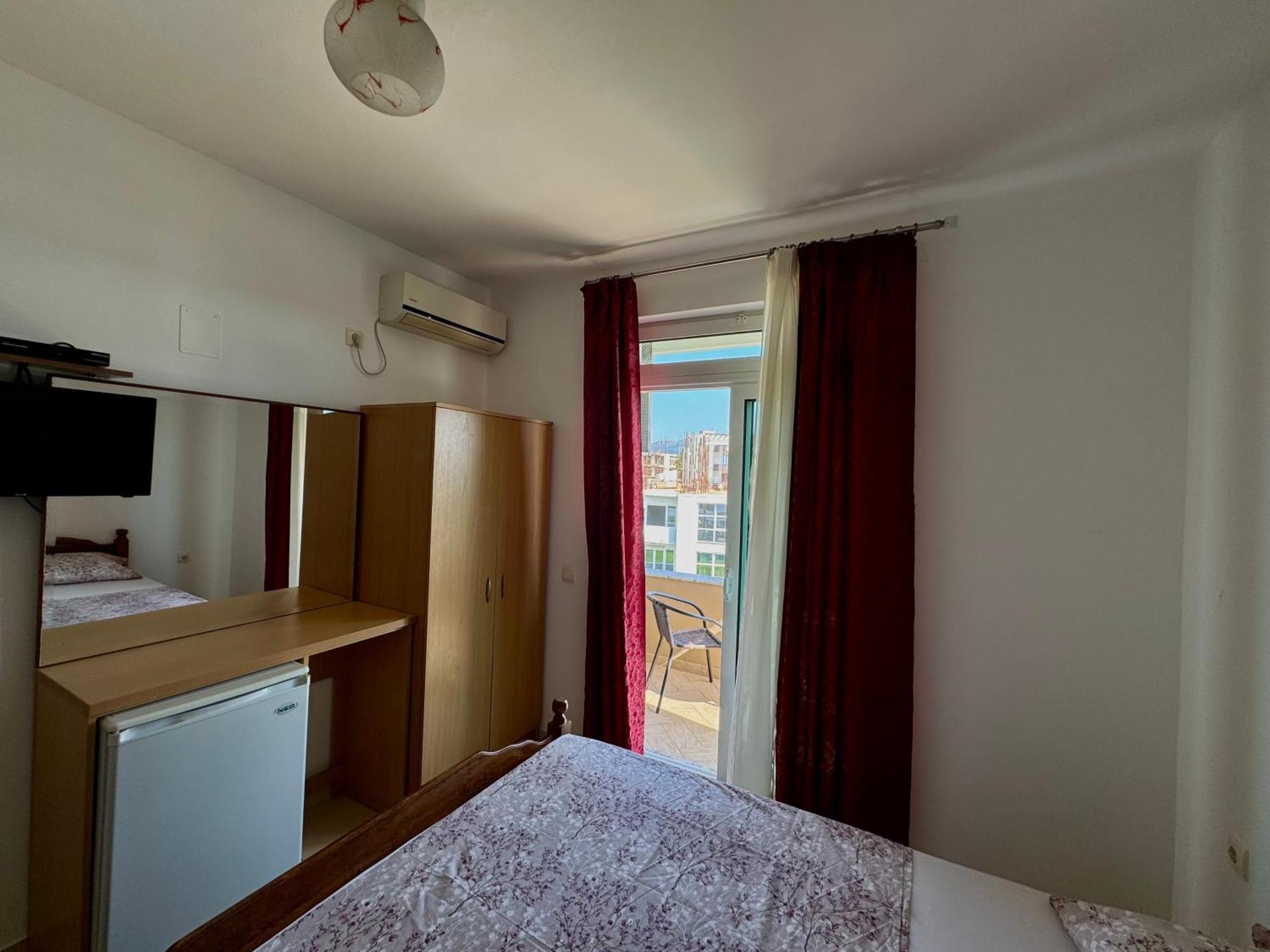 Apartments Cobi Ulcinj Habitación foto