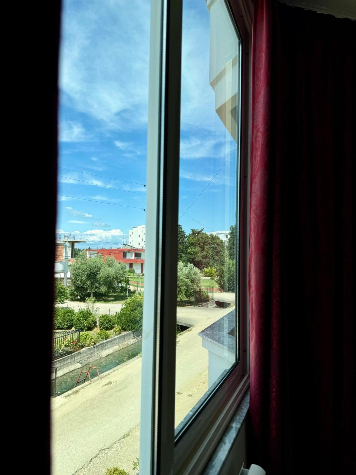 Apartments Cobi Ulcinj Exterior foto