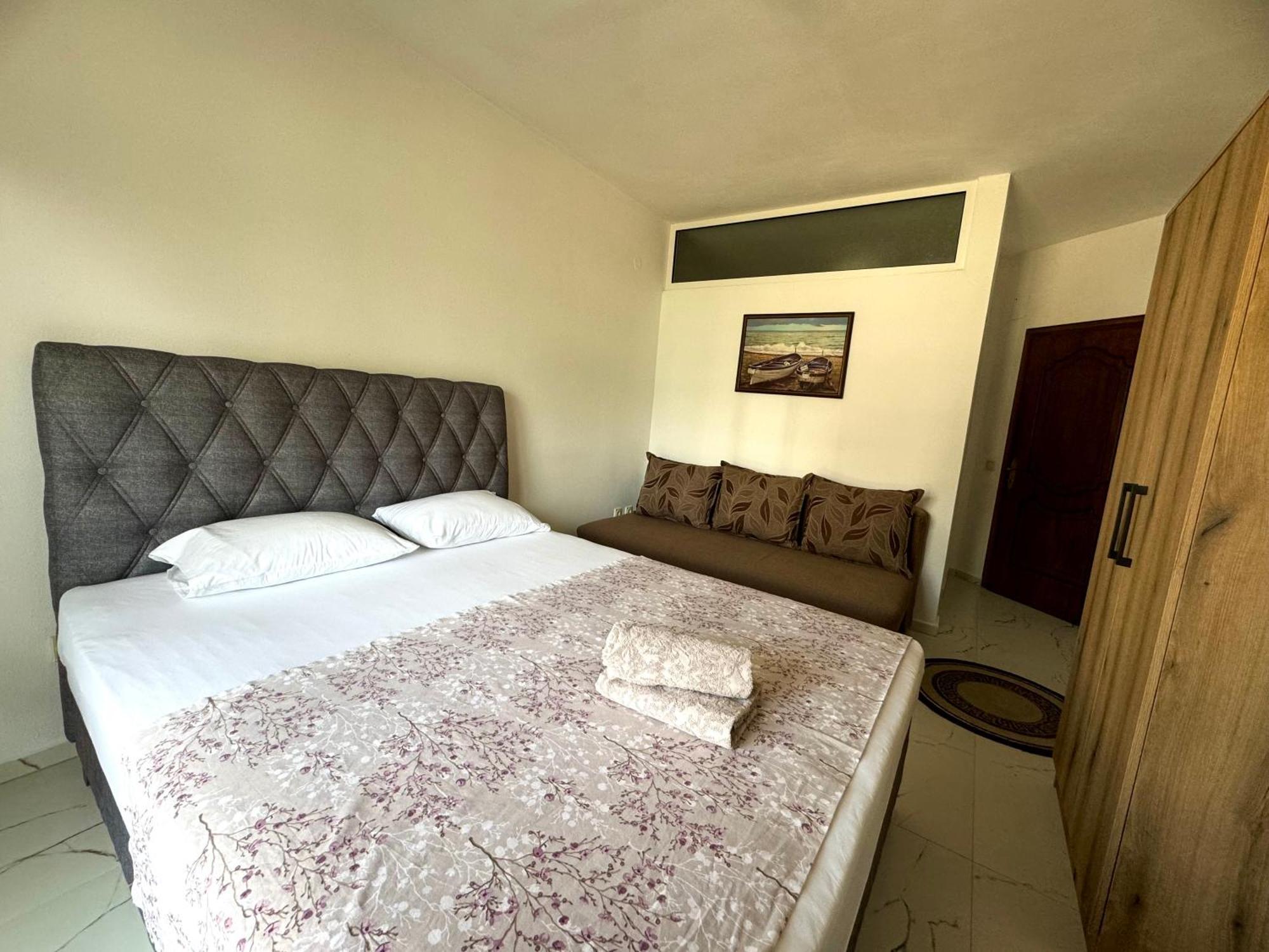 Apartments Cobi Ulcinj Habitación foto